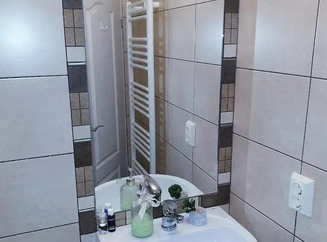 Castelului 1 * Braşov